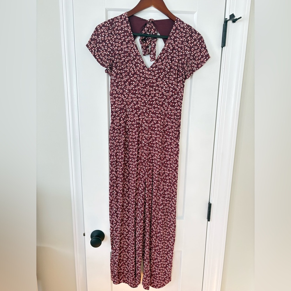 Abercrombie & Fitch Burgundy Floral Jumpsuit | Size XXS
